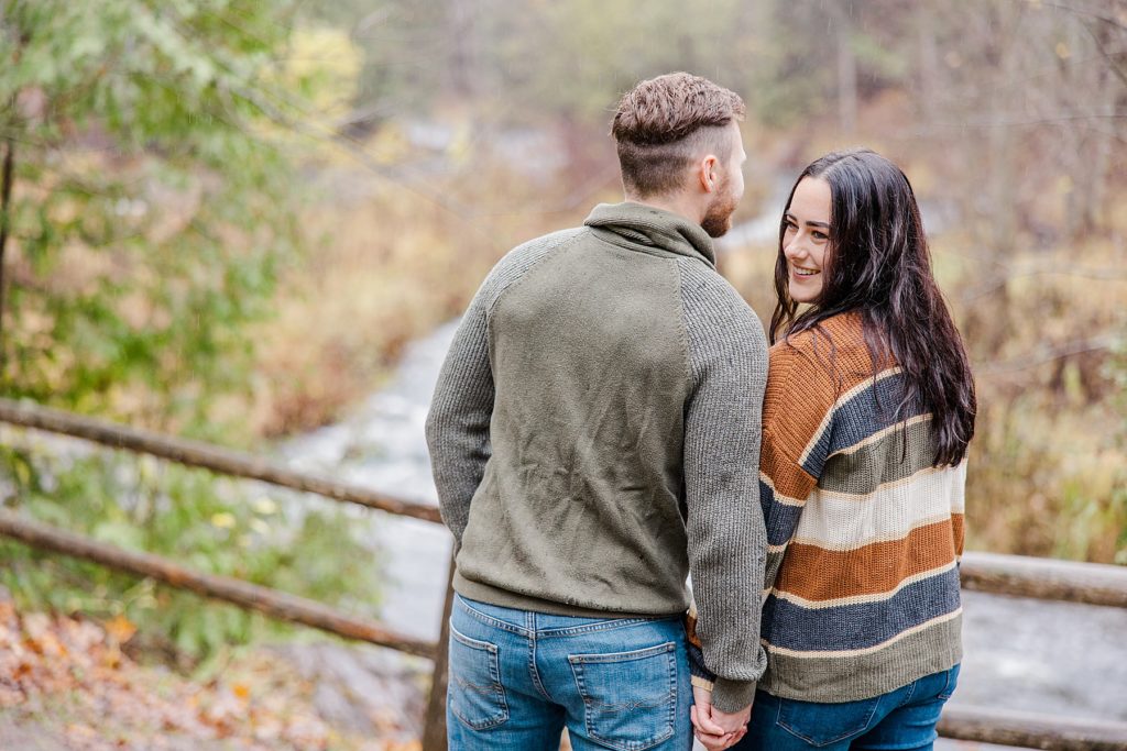 autumn engagement session  at the mill of kintail in mississippi mills photographed by Brittany Navin Photography