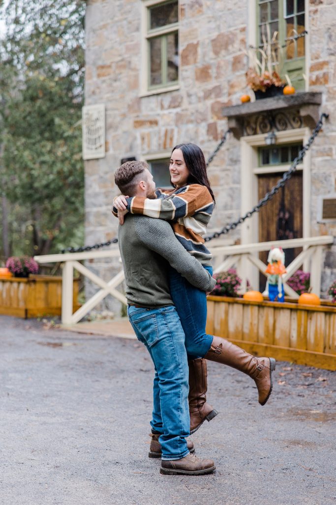 autumn engagement session  at the mill of kintail in mississippi mills photographed by Brittany Navin Photography