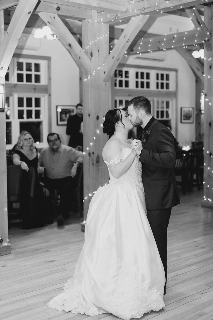 Bride and Groom First Dance at Temples Sugar Bush Wedding in Lanark Ontario photographed by Ottawa wedding photographer, Brittany Navin Photography