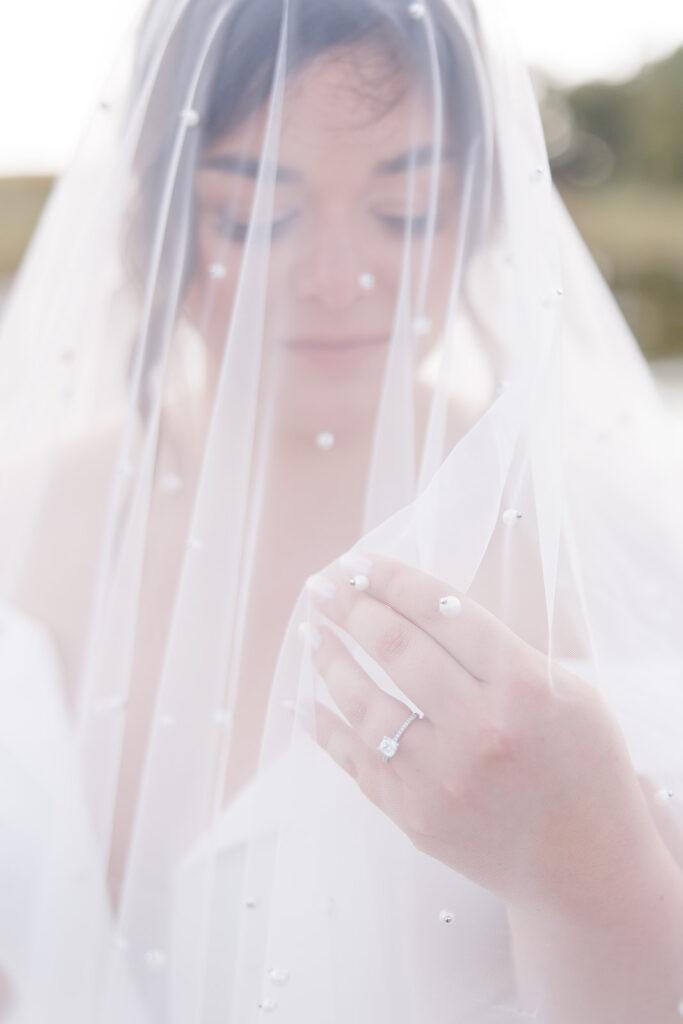 pearl detailed wedding veil at Bleeks and Bergamot wedding in Ashton, Ontario photographed by Ottawa wedding photographer, Brittany Navin Photography
