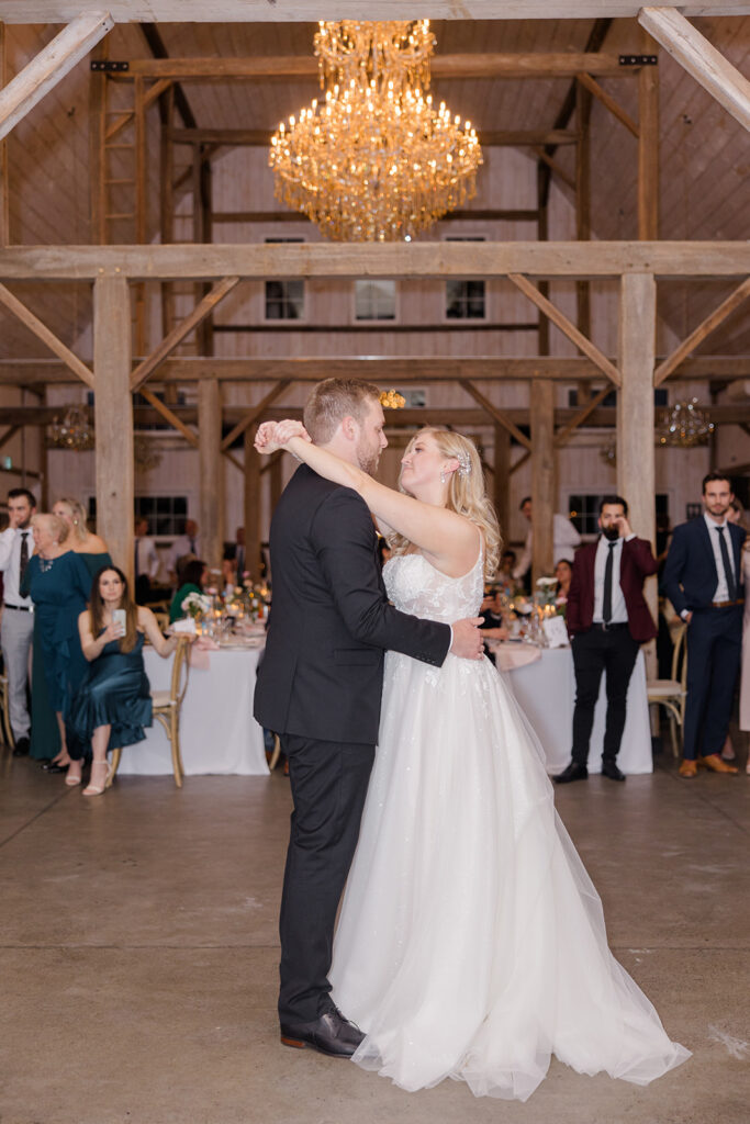 brie and groom first dance at Stonefields Estate wedding photographed by Ottawa Wedding Photographer Brittany Navin Photography