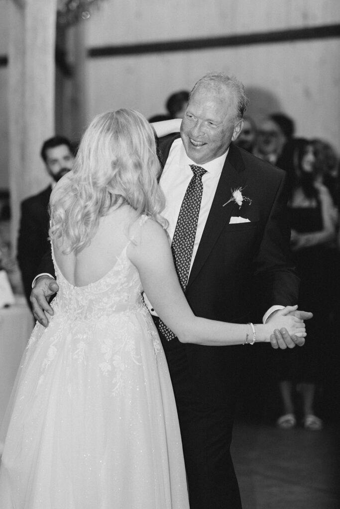 father daughter dance at Stonefields Estate wedding photographed by Ottawa Wedding Photographer Brittany Navin Photography